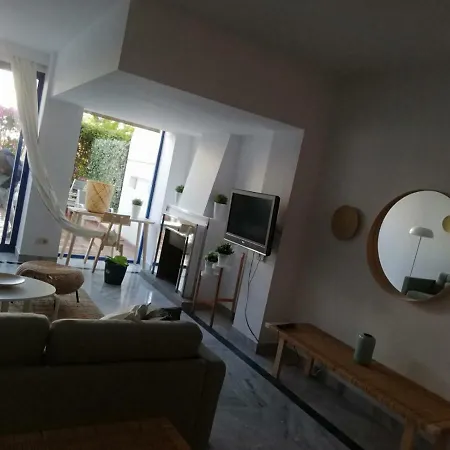 Apartment House Duplex *